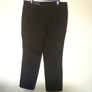 New* Harve Bernard black side zip trouser